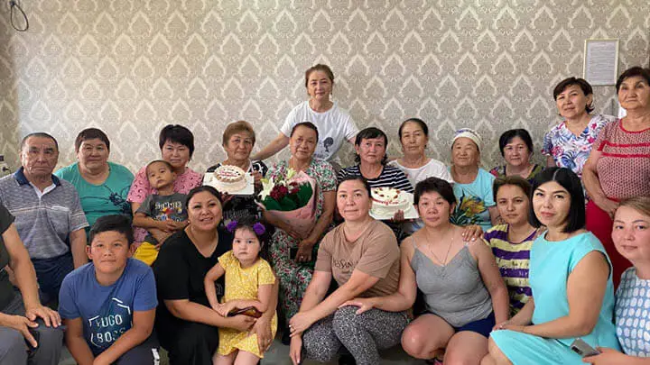 Номер санатория Айсары Сарыагаш Фотогалерея санатория Айсары Сарыагаш. Холл