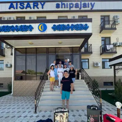 Санузел санатория Сарыагаш Фотогалерея санатория Айсары Сарыагаш. Холл